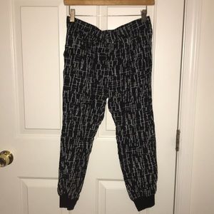 Banana Republic patterned pants
